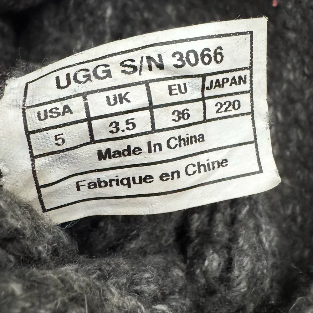 UGG Lattice Cardy Gray Knit Pull On 3 Button Sheepskin Lined Boots Size 5